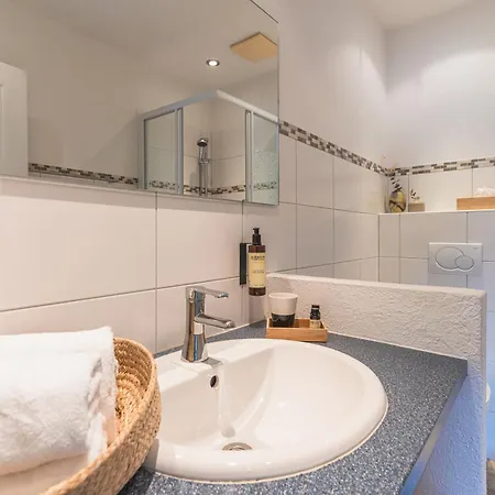 Dorfchalets - Waldi Inkl Tauern Therme Eintritt & Sommerkarte Kaprun