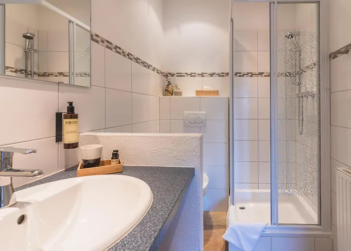 Dorfchalets - Waldi Inkl Tauern Therme Eintritt & Sommerkarte アパート